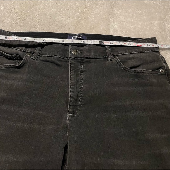 Chaps Black Stretch Jeans, straight leg, zip & button, slimming fit, sz 16 - Picture 13 of 15